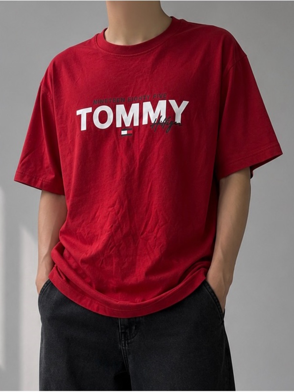 Tommy Hilfiger Red Logo Short Sleeve Tee